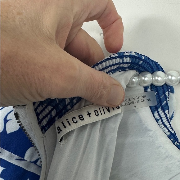 Alice & Olivia Blue & White Floral Karisse Mock Neck Mini Dress 4 - Picture 8 of 12